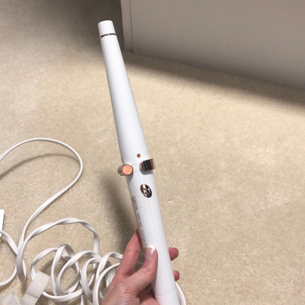 T3 hair wand